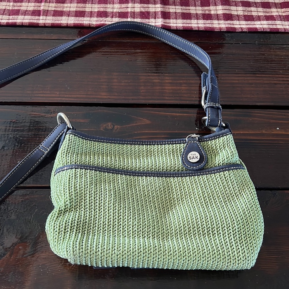 The Sak Julep Green and Navy Shoulder Bag Purse Small Crochet